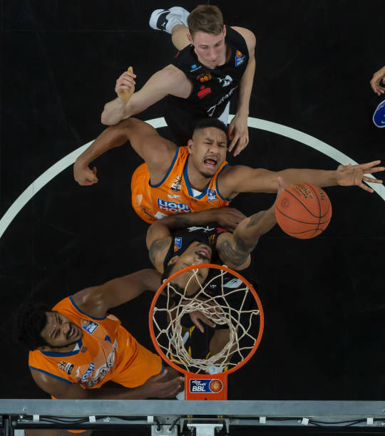 讨论的焦点 讨论的焦点