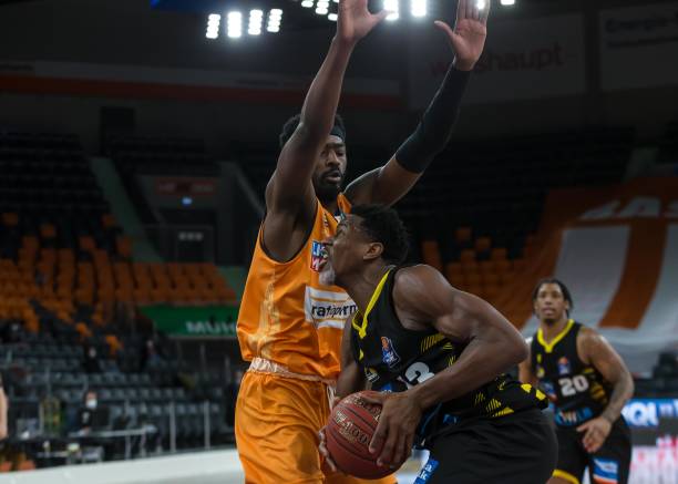 升球队在 升球队在