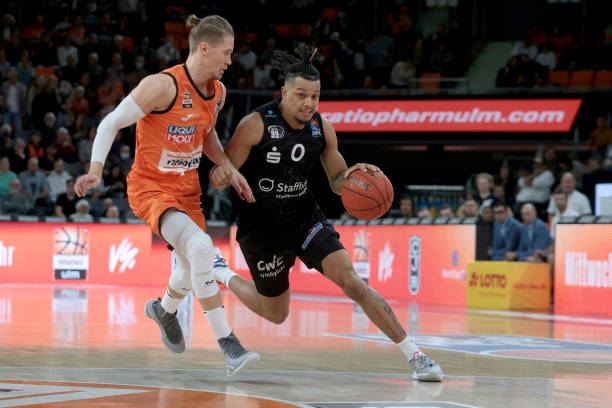 的迪巴拉交 的迪巴拉交